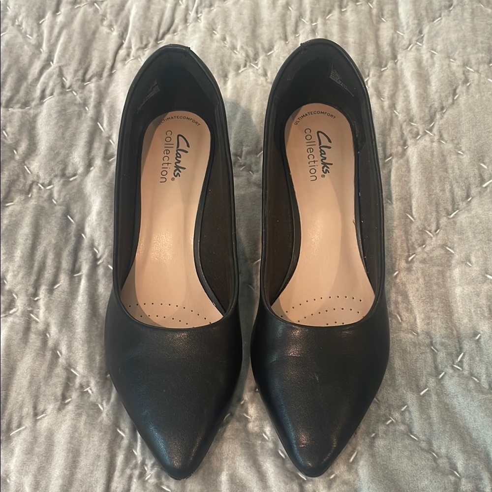 Clarks Black Heels Elegant Comfort (flight attendant)